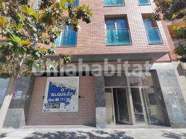 Local comercial, 270 m², Martorell