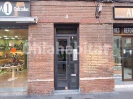 Flat, 56 m², near bus and train, Eixample