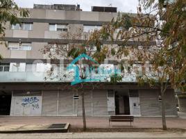 Business premises, 670 m², Can Gonteres