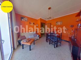 Flat, 81.90 m², near bus and train