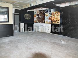 Local comercial, 140 m²,  (Les Roquetes) 