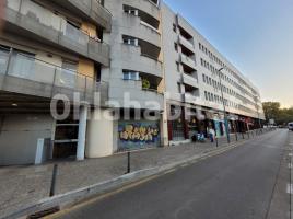 Local comercial, 234 m², La Devesa