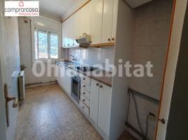 Flat, 103 m², near bus and train