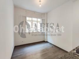 Flat, 50 m², near bus and train