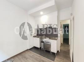 Flat, 50 m², near bus and train