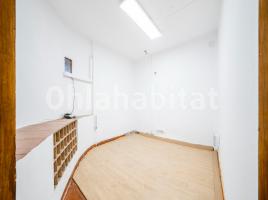 Casa (unifamiliar aislada), 250 m², cerca de bus y tren