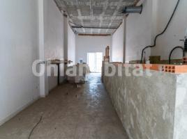 Local comercial, 76 m²