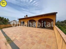 Casa (unifamiliar aislada), 350 m², cerca de bus y tren, seminuevo, Vilanova del Vallès