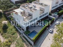 Casa (unifamiliar adosada), 289 m², cerca de bus y tren, seminuevo, EL CASTELLET