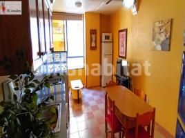 Apartament, 51 m², prop de bus i tren