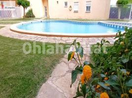 Apartamento, 70 m², cerca de bus y tren, seminuevo, Torreblanca