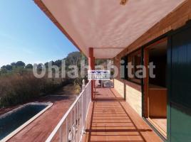 Houses (detached house), 234 m², near bus and train, almost new, Castellvell del Camp