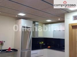 Loft, 43 m², prop de bus i tren