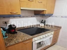 Piso, 56 m², cerca de bus y tren, Can Mas