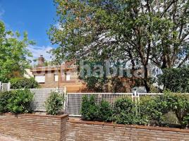 Houses (detached house), 514 m², near bus and train, Sant Cugat del Vallès