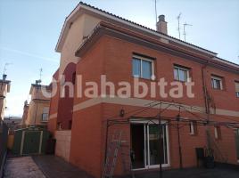 Terraced house, 178 m², near bus and train, almost new, Hostalric
