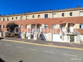 Houses (terraced house), 174 m², near bus and train, almost new, Alcarrás