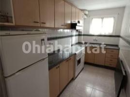 Flat, 75 m², near bus and train, Albatárrec