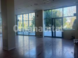 For rent business premises, 187 m², Centre