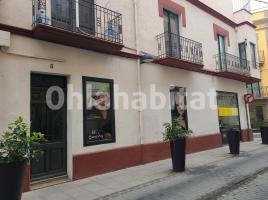 For rent business premises, 179 m², Centre