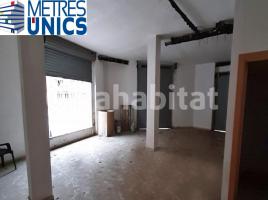 Local comercial, 81 m², prop de bus i tren, seminou, Calle de Maria Aurèlia Capmany