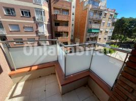 Apartament, 70 m², near bus and train