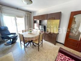 Apartament, 70 m², near bus and train