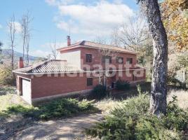 Casa (chalet / torre), 335 m², seminuevo, Calle Fontmartina