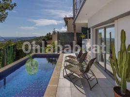 Houses (detached house), 270 m², almost new, Avenida Mas d'En Puig