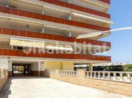 Apartamento, 53 m², cerca de bus y tren, La Pineda