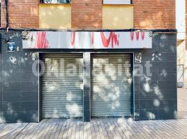 Alquiler local comercial, 46 m², cerca de bus y tren, Pasaje Terrassa