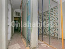 Houses (villa / tower), 208 m², Calle Gran