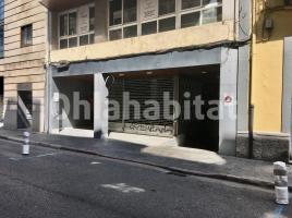 For rent business premises, 340 m², Calle Juli Garreta