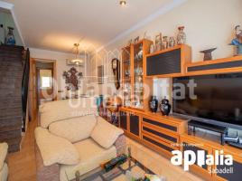 Casa (unifamiliar adosada), 204 m², seminuevo, Zona