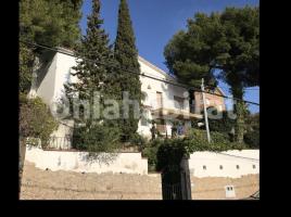 Houses (villa / tower), 318 m², Paseo de la Muntanya