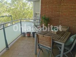 Piso, 135 m², seminuevo, Zona