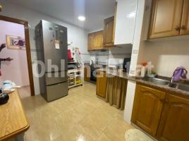 Apartament, 92 m², Calle Colón