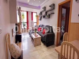 Apartamento, 65 m², seminuevo, Calle Presidente Adolfo Suárez