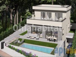 Houses (villa / tower), 310 m², new, Calle Fragata