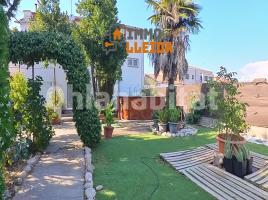 Houses (villa / tower), 392 m², Calle del Camallol