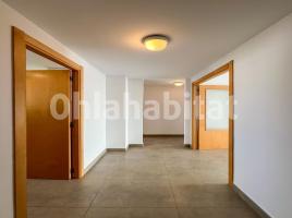 Apartament, 74 m², almost new, Plaza del Martinet