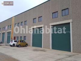 For rent industrial, 372 m², Alcarrás