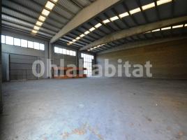 Industrial, 840 m²