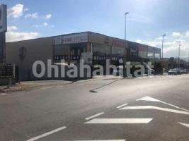 Industrial, 584 m²