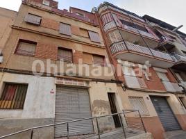 Piso, 65 m², cerca de bus y tren