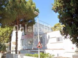 Houses (detached house), 94 m², near bus and train, Cap Salou