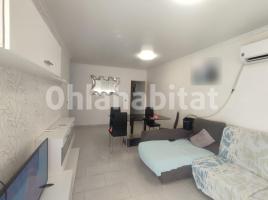 Piso, 78 m², cerca de bus y tren, La Mina