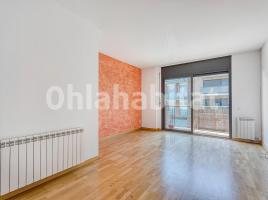 Piso, 104 m², cerca de bus y tren, seminuevo, Llevant