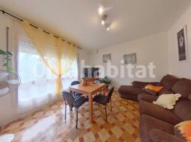 Flat, 85 m², near bus and train, Llevant