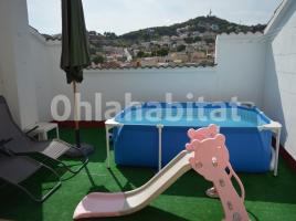 Casa (unifamiliar aïllada), 170 m², prop de bus i tren, Segur de Calafell